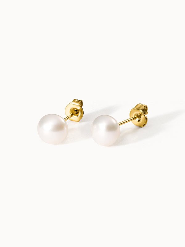 Pearl Earring