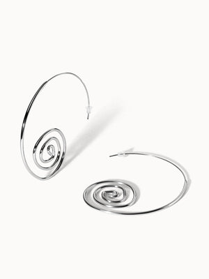 {"color":"Silver", "type":"lead_image"}