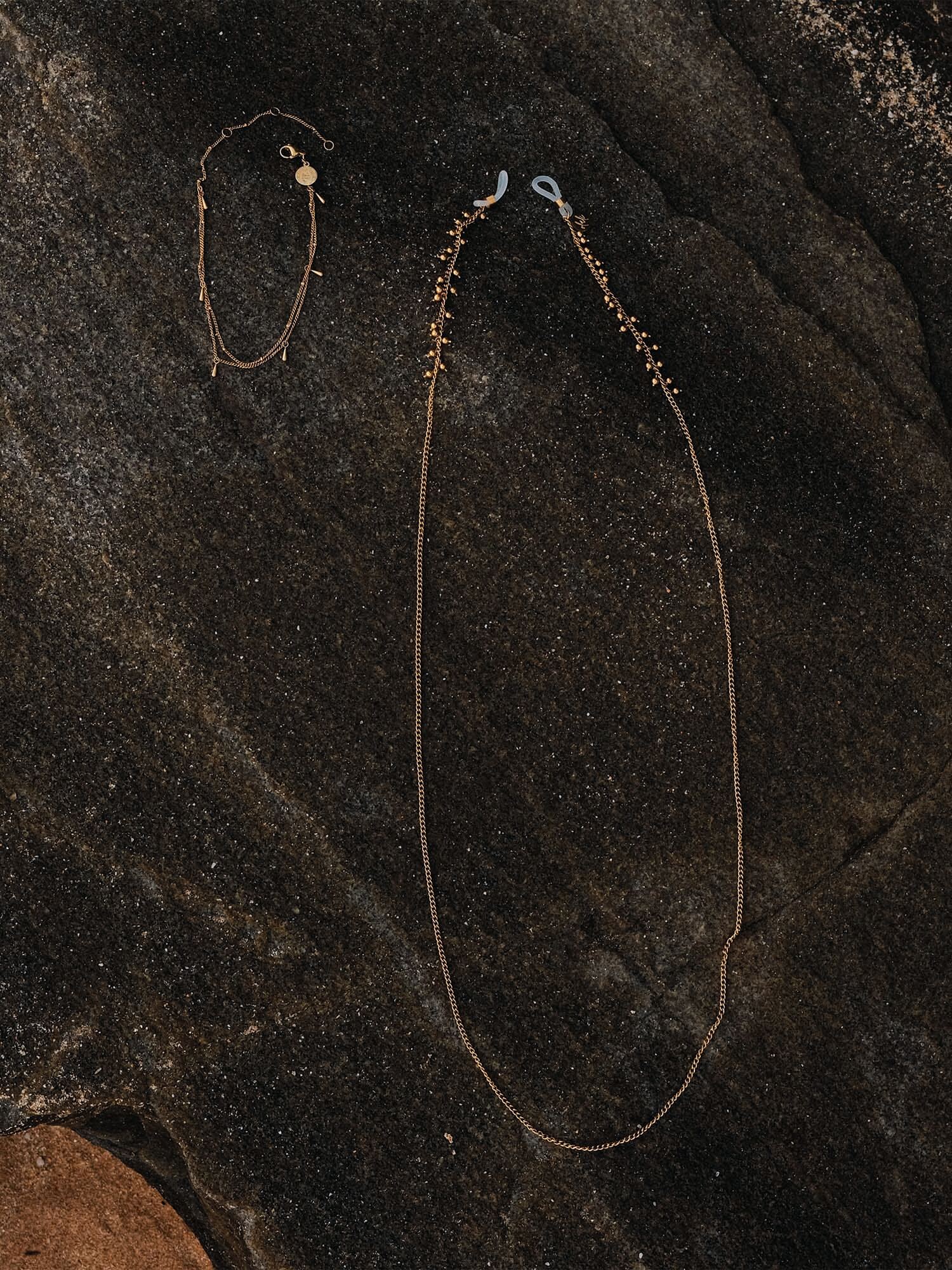 Mahina Club Celebration Glasses Chain