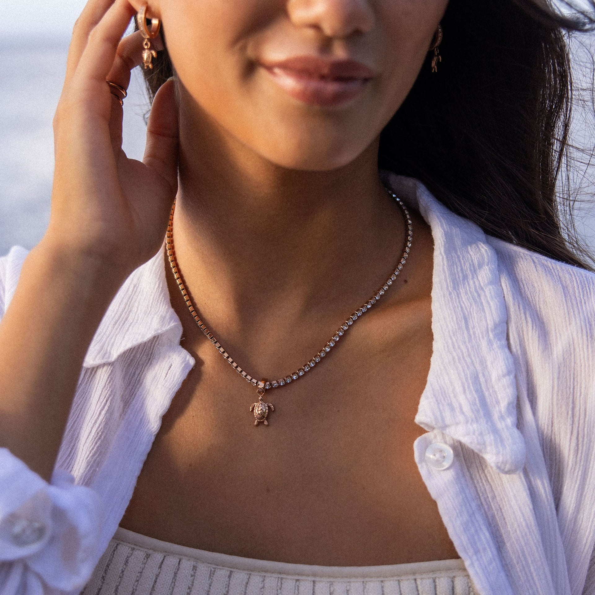 Honu White Necklace