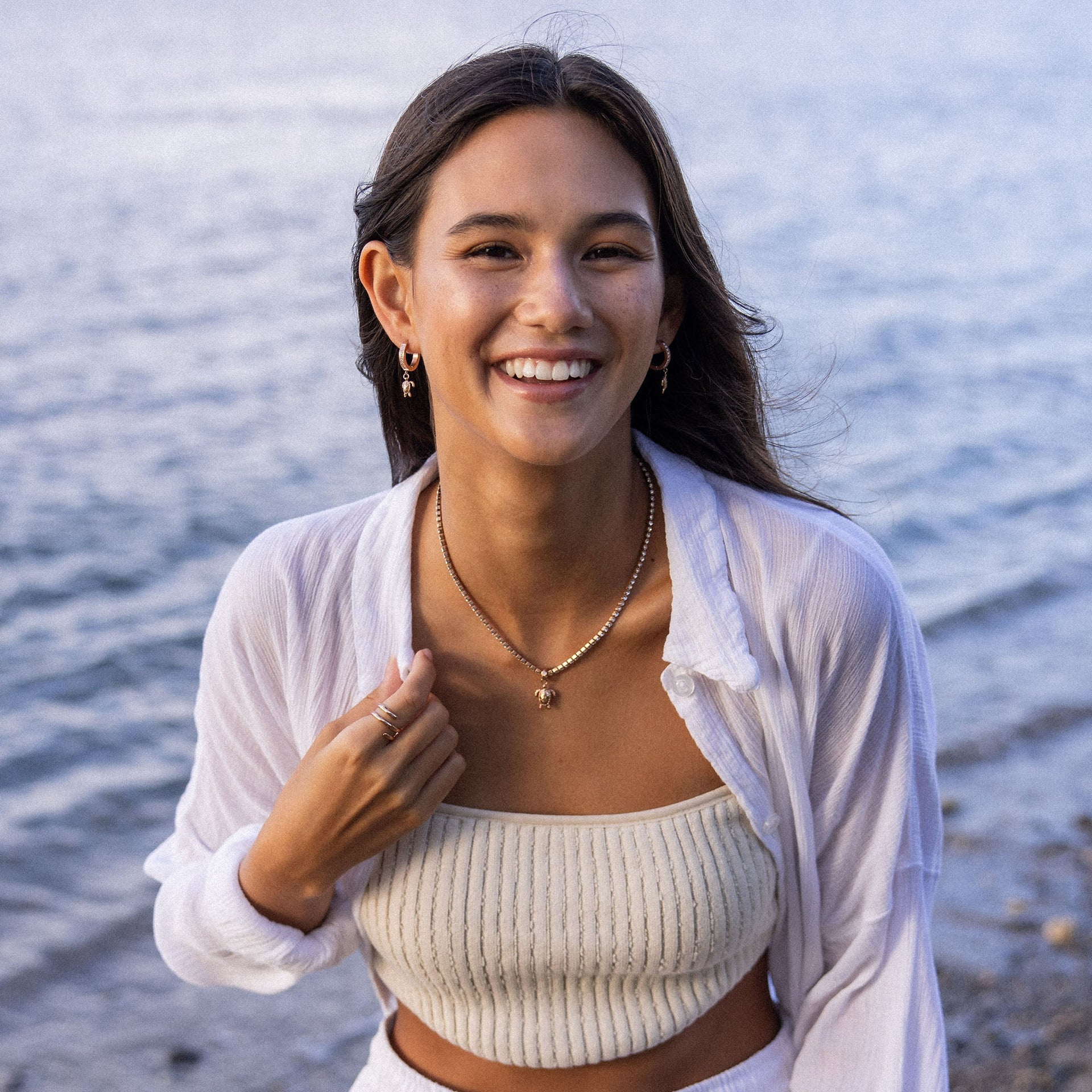 Honu White Necklace