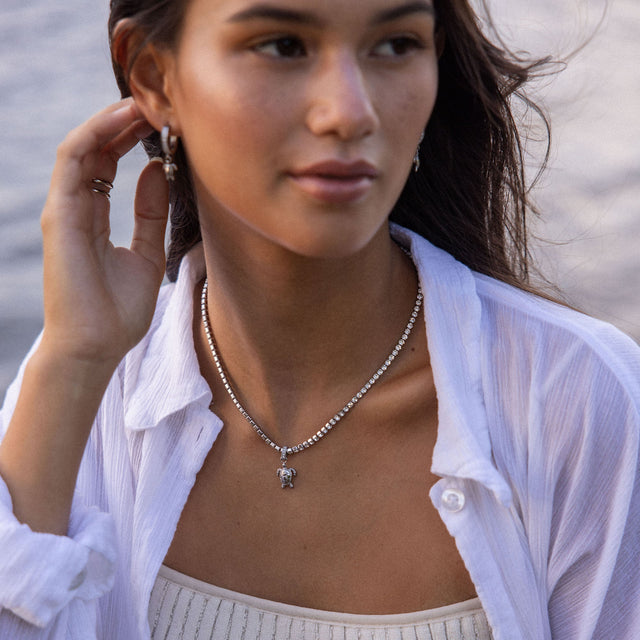 Honu White Necklace