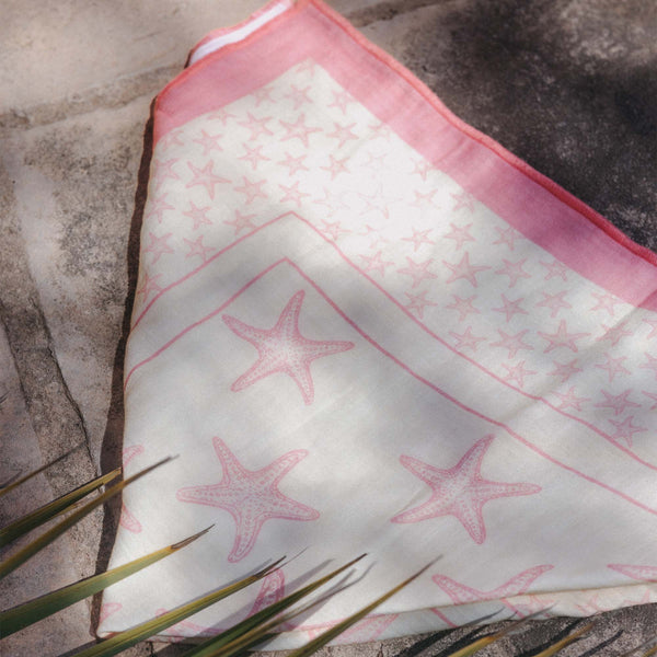 Mahina Club Beach Star Towel