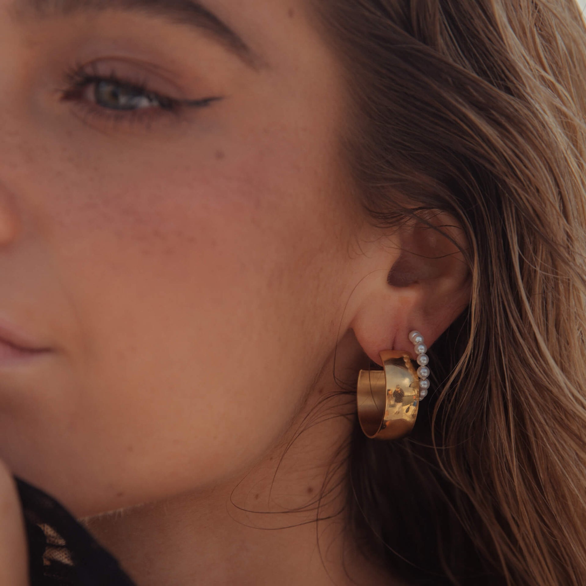 Glowing Earring