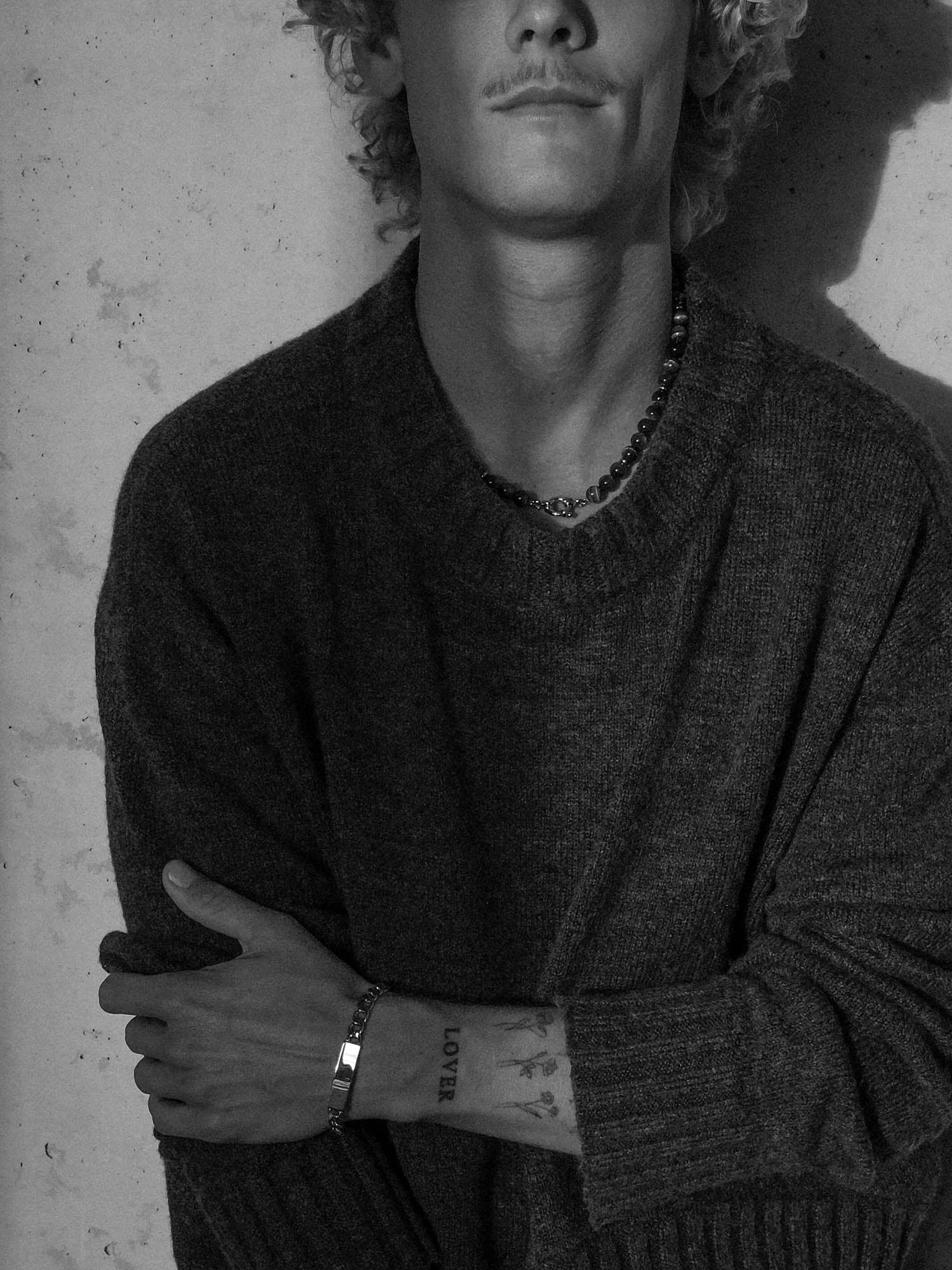 Collier en pierre de tigre