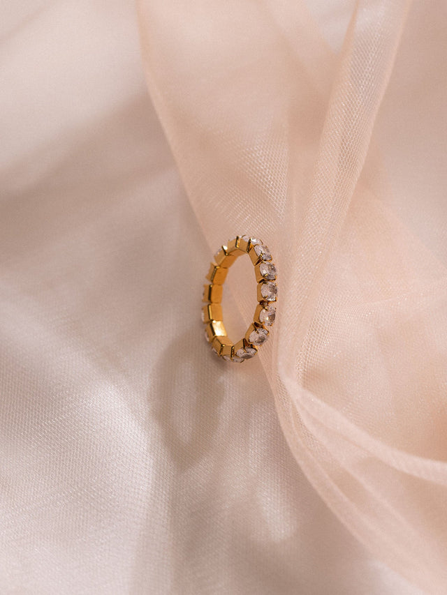 Gleaming Ring