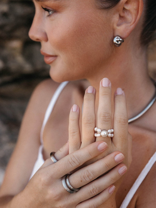 Graceful Pearl Ring