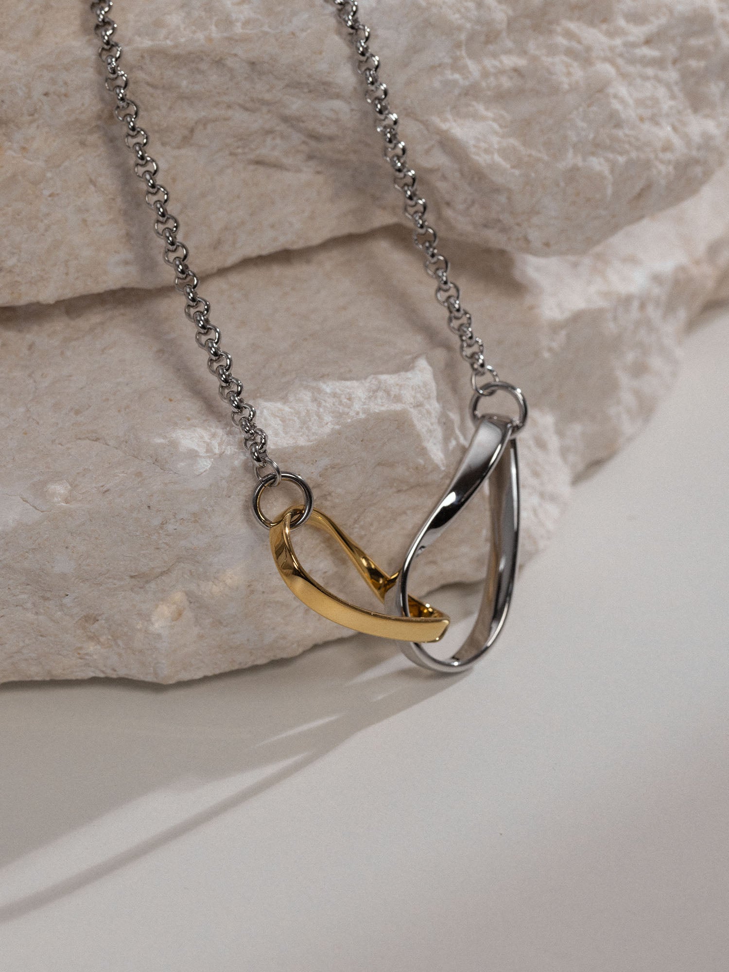 Collier Balance