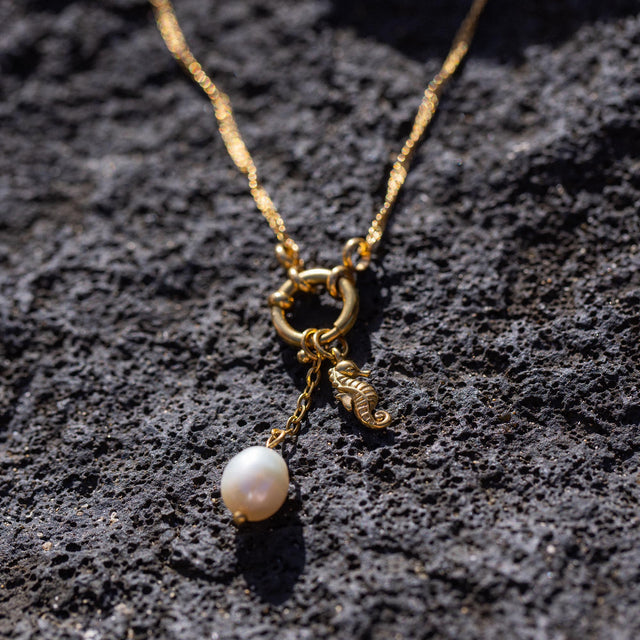 Pearl Drop Bedel
