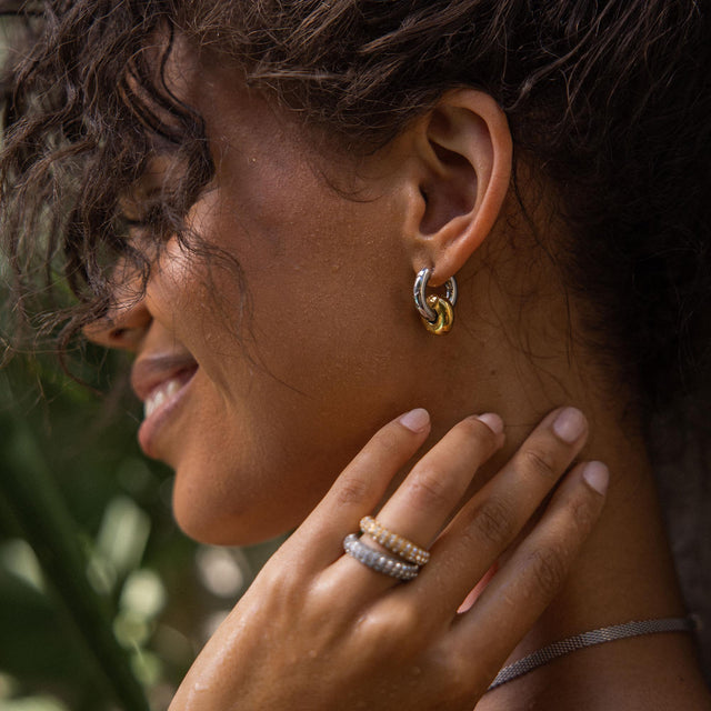 Bond Earring
