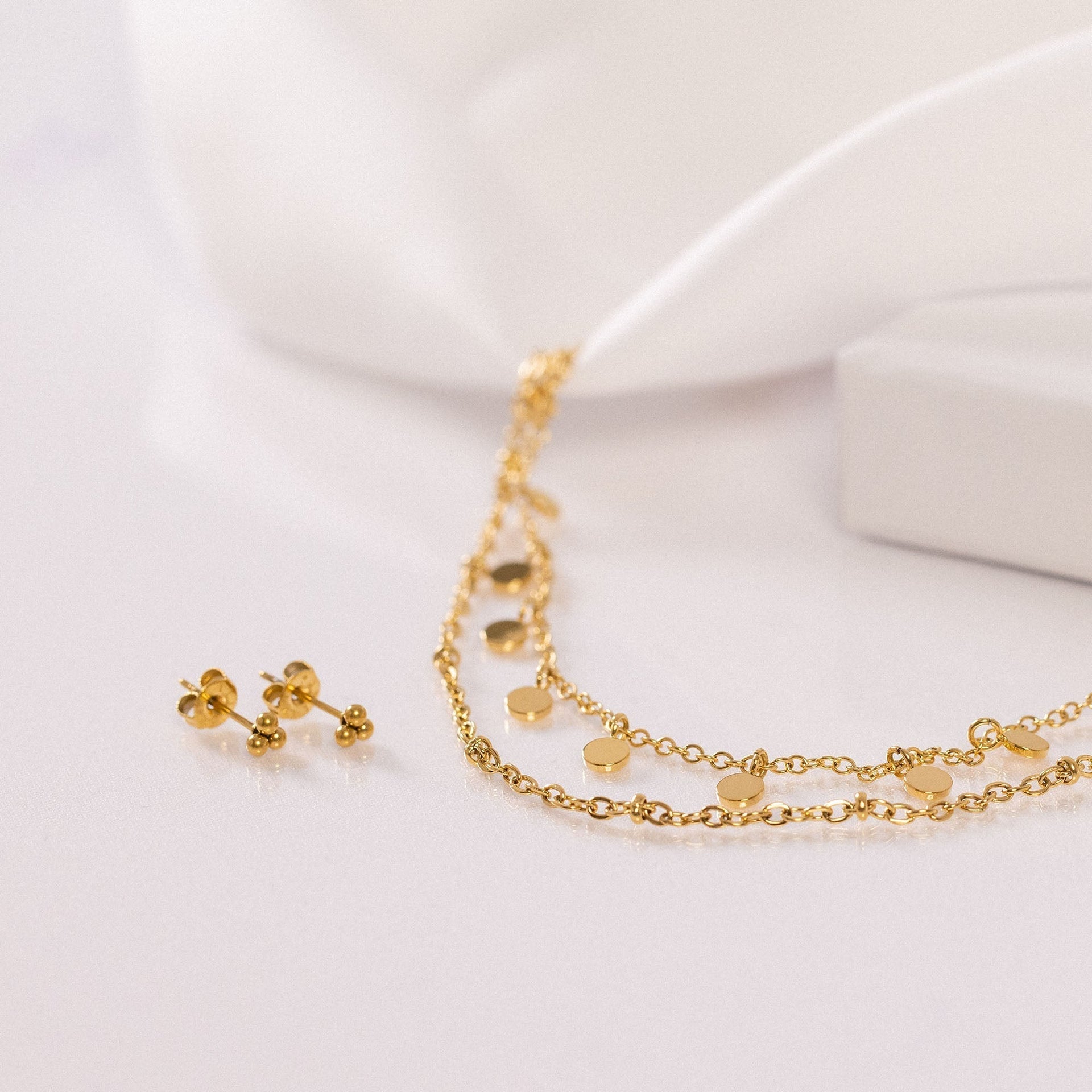 Plain Necklace