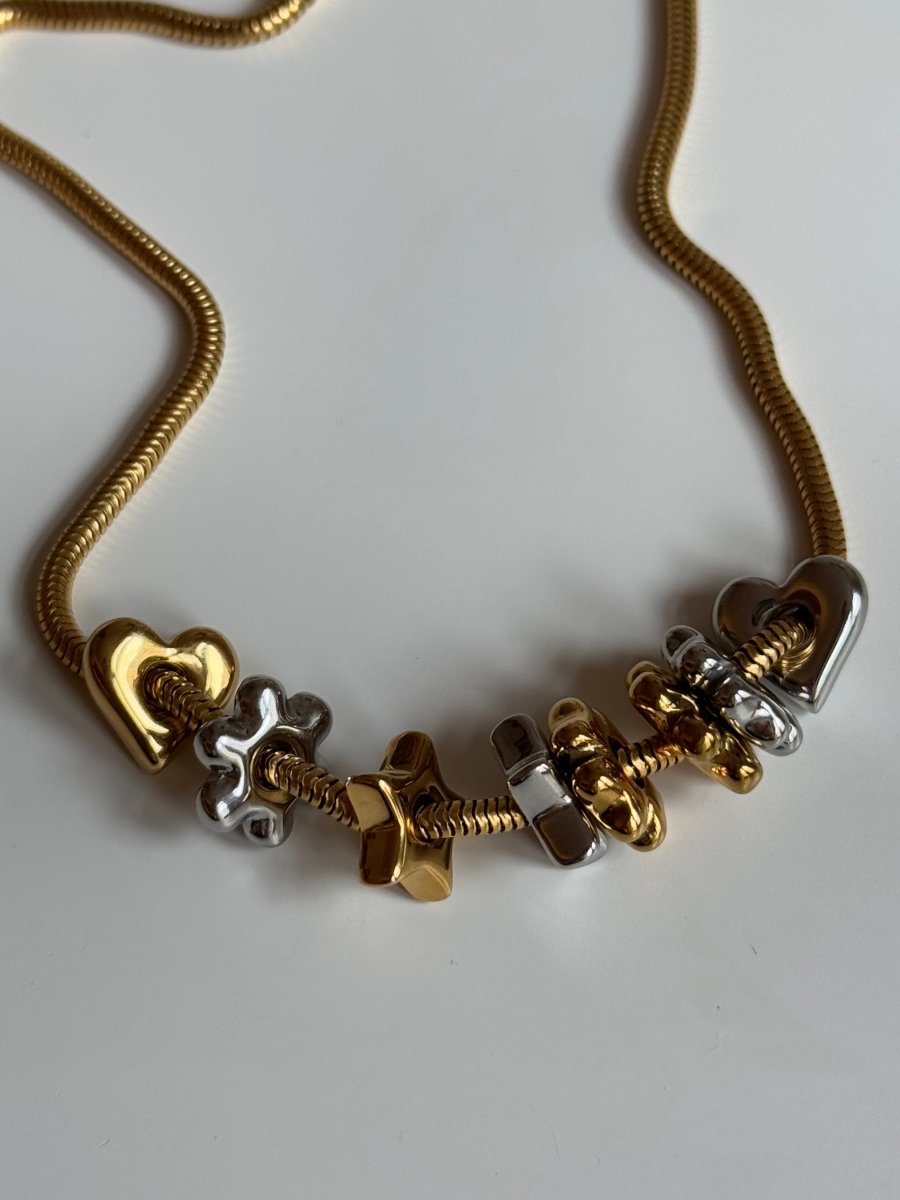 Flower Lucky Charm - INT PURELEI