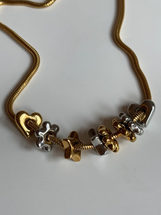 Flower Lucky Charm - INT PURELEI