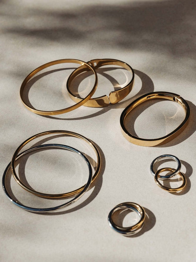 Lightness Bangle - INT PURELEI