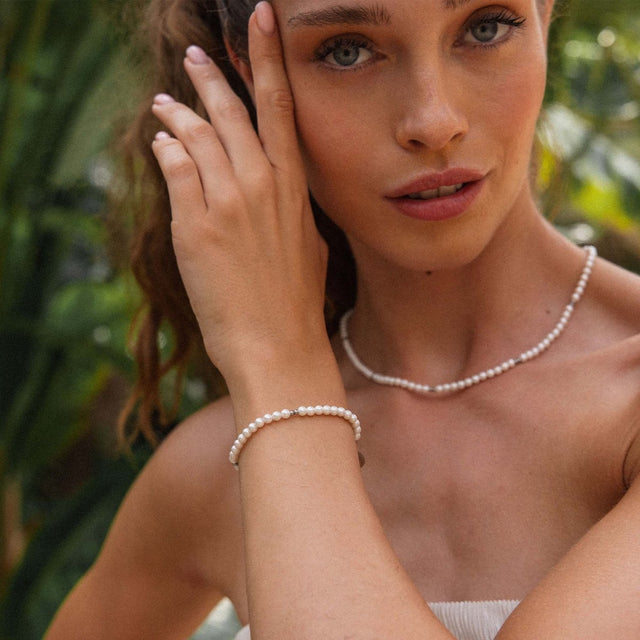 Timeless Elegance Set - INT PURELEI