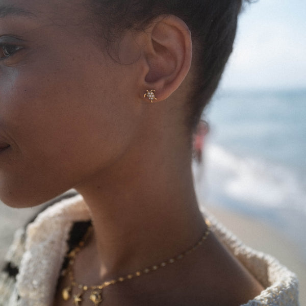 White Turtle Earring - INT PURELEI